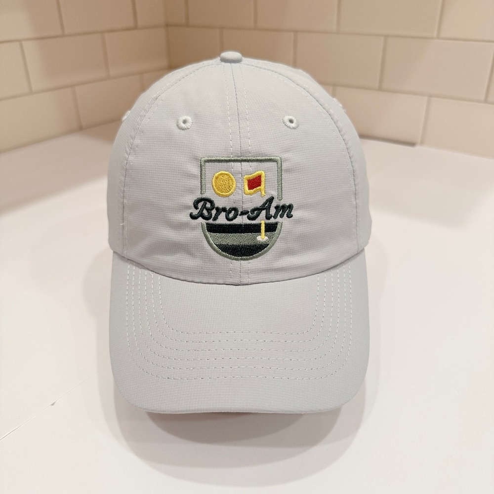 Mizzen+Main Bro-Am Golf Performance Hat Cap Men's Adjustable Light Gray